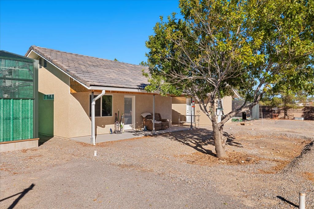 Standalone 785 SF Faraday EMF shielded executive casita with covered patio
